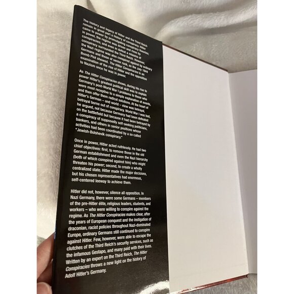 The Hitler Conspiracies : Secrets and Lies Behind the Rise and Fall of the Nazi - Picture 2 of 16